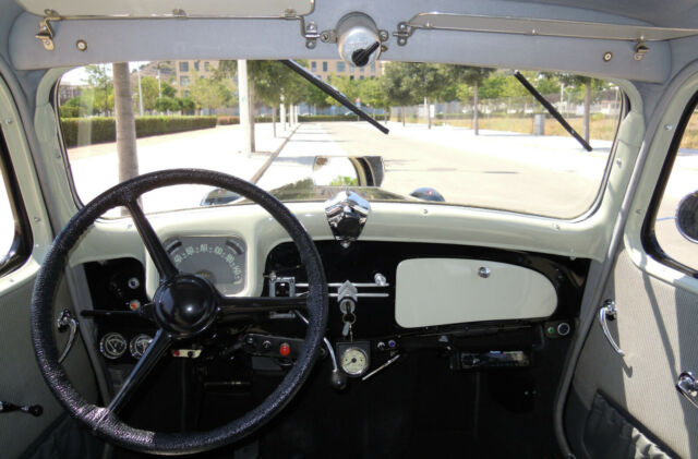 1950 Citroën AX - photo 3