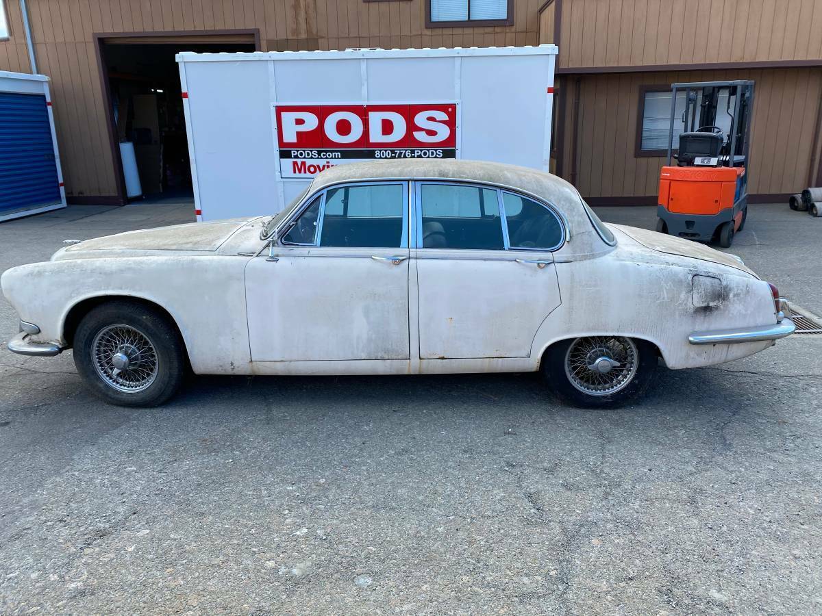 1967 Jaguar 420 - photo 5