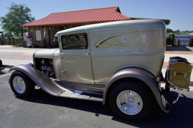 1930 Ford Model A - photo 2