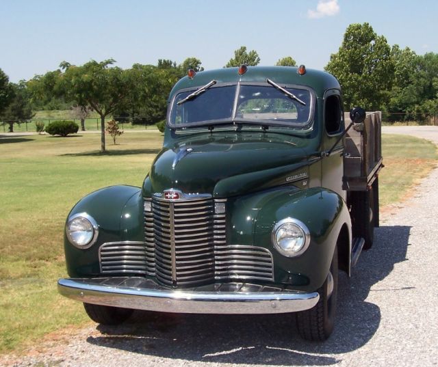 1947 International Harvester KB2