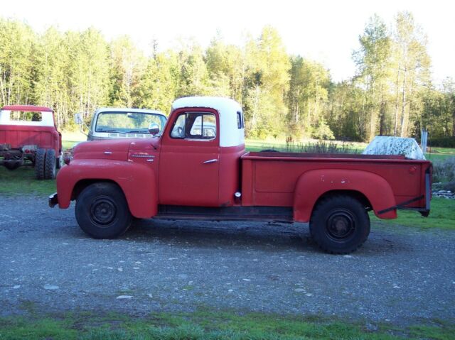 Classic- 1950 International Harvester L120 Series Truck 1950 International Harvester L120