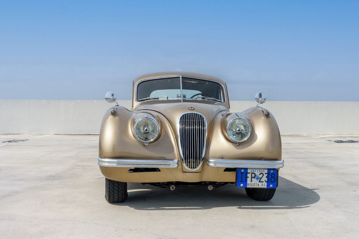 1954 Jaguar XK Fixed Head Coupe - photo 2