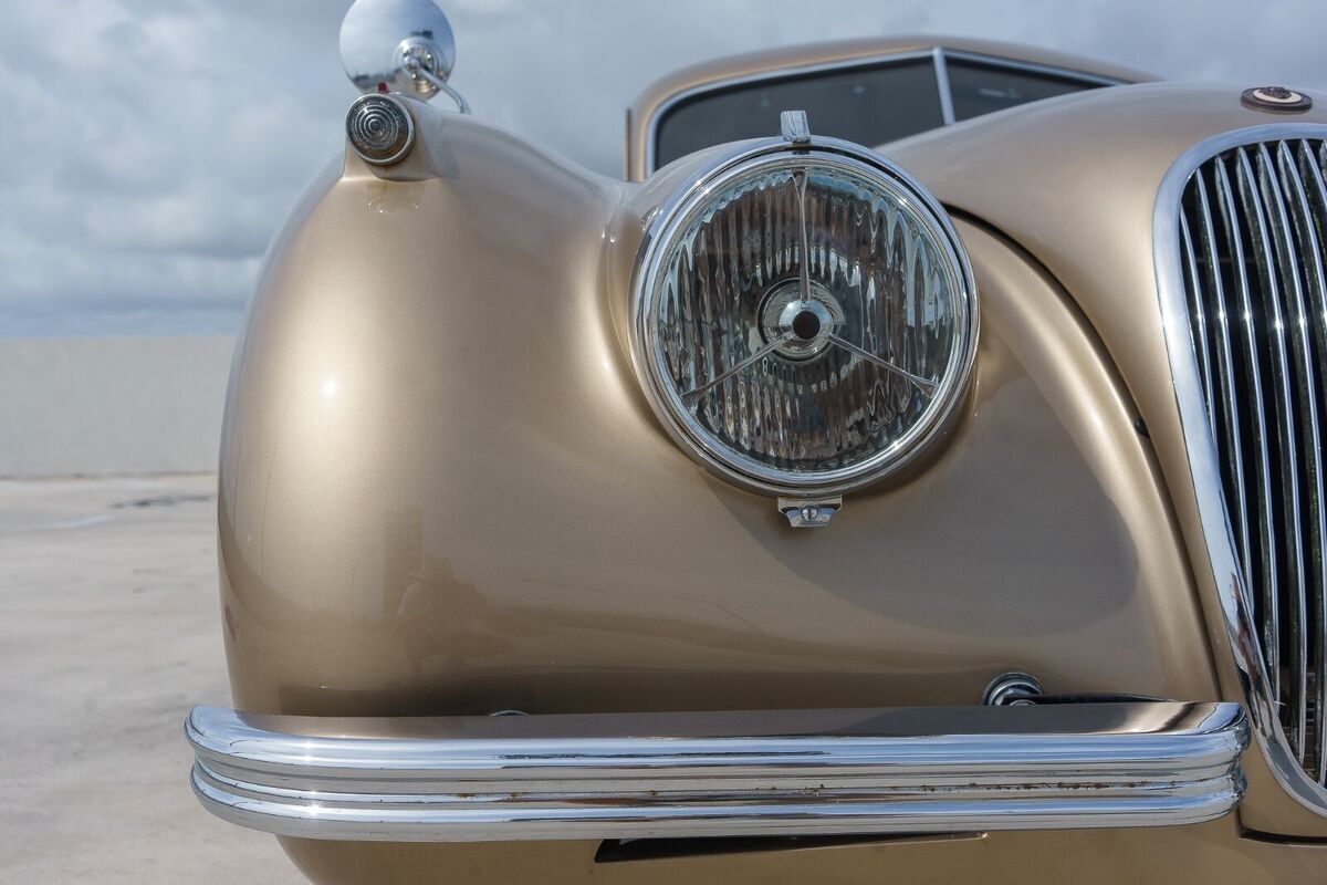 1954 Jaguar XK Fixed Head Coupe - photo 9