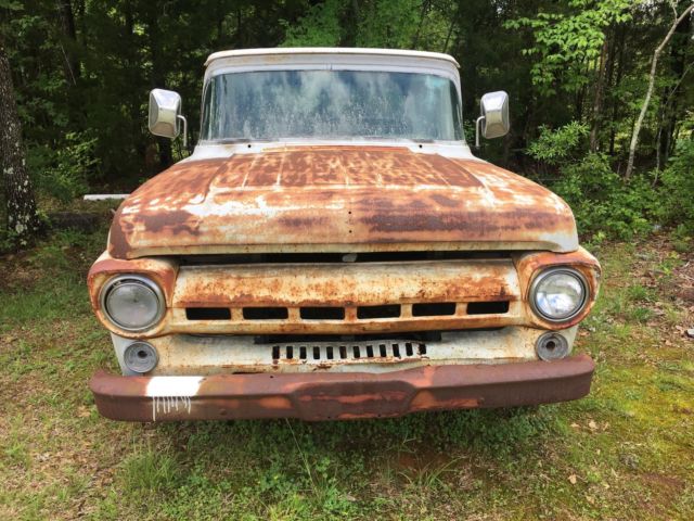 1957 Ford F-100 - photo 2