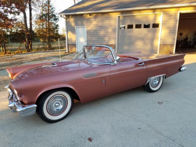 1957 Ford Thunderbird - photo 12