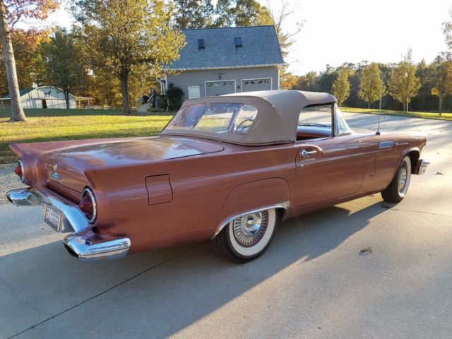 1957 Ford Thunderbird - photo 3