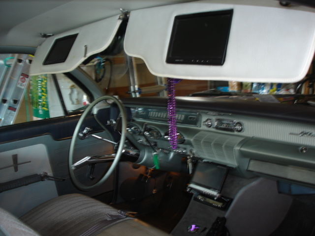 1961 Oldsmobile Eighty-Eight HOLIDAY COUPE - photo 3