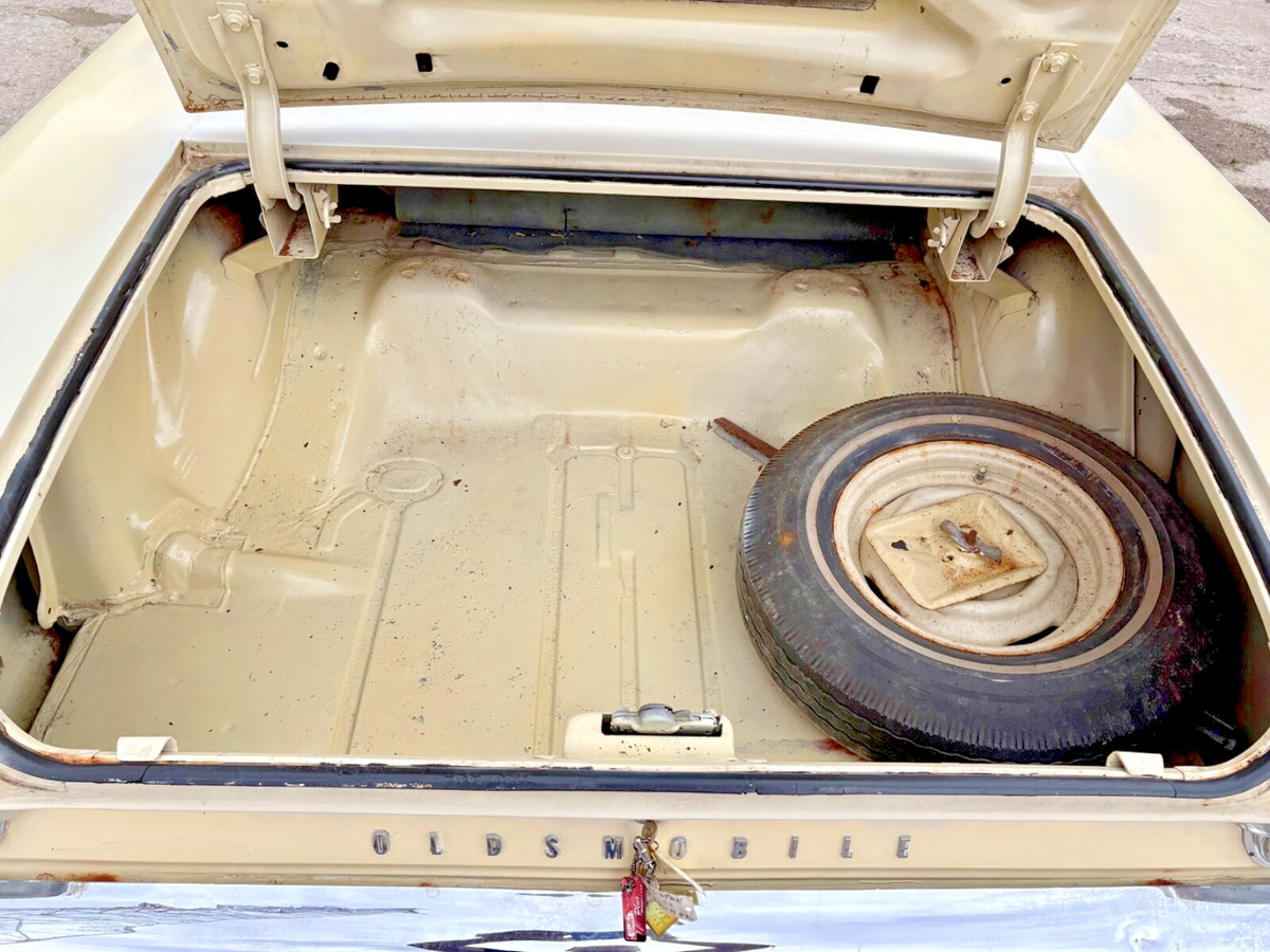 1962 Oldsmobile F85 BASE - photo 12