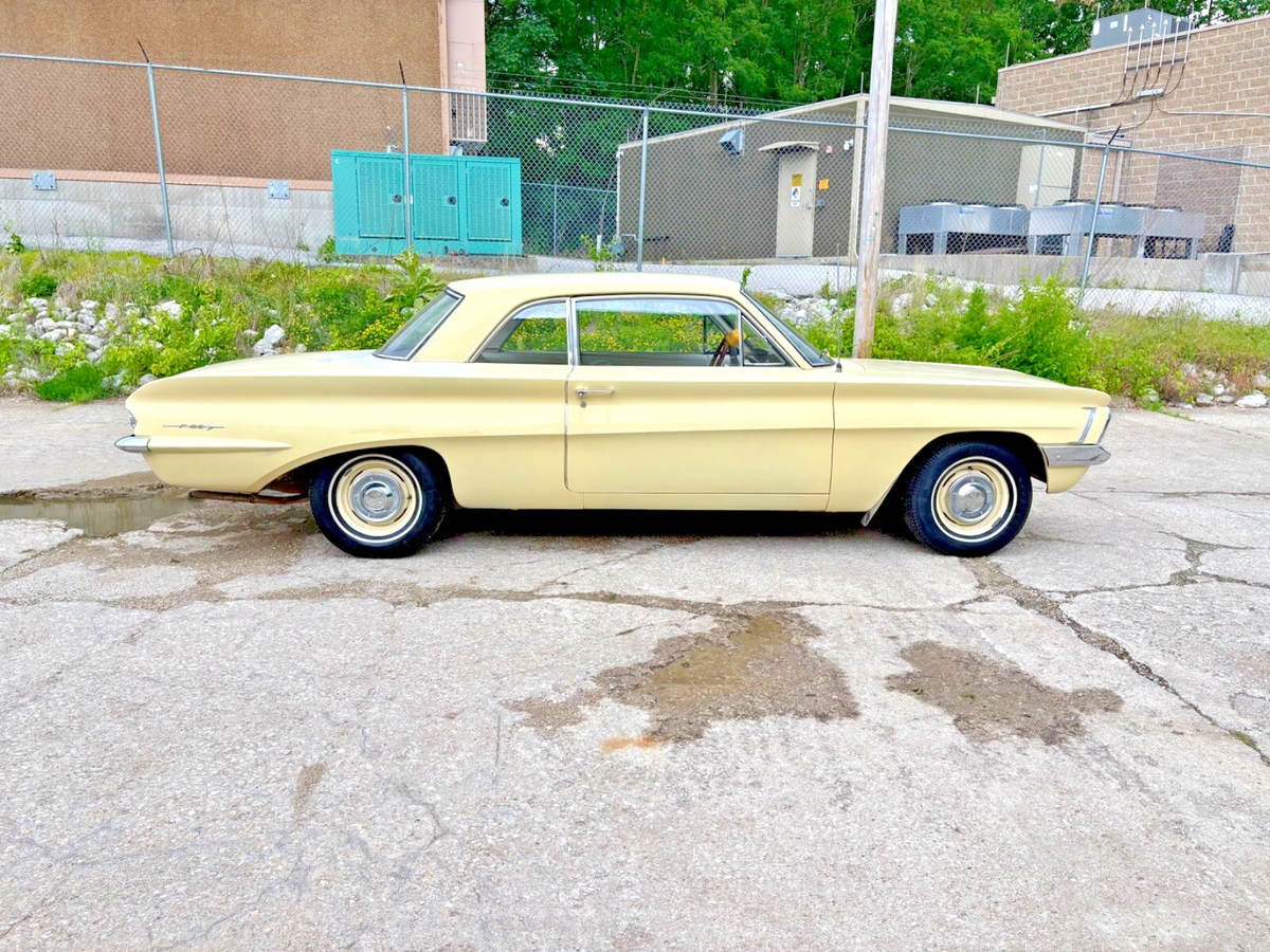 1962 Oldsmobile F85 BASE - photo 2