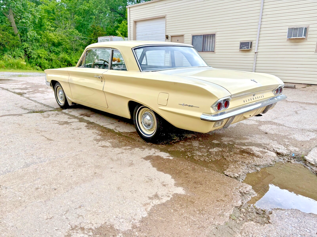 1962 Oldsmobile F85 BASE - photo 5