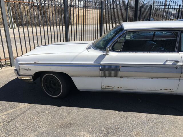 1962 Oldsmobile Starfire Coupe - photo 2