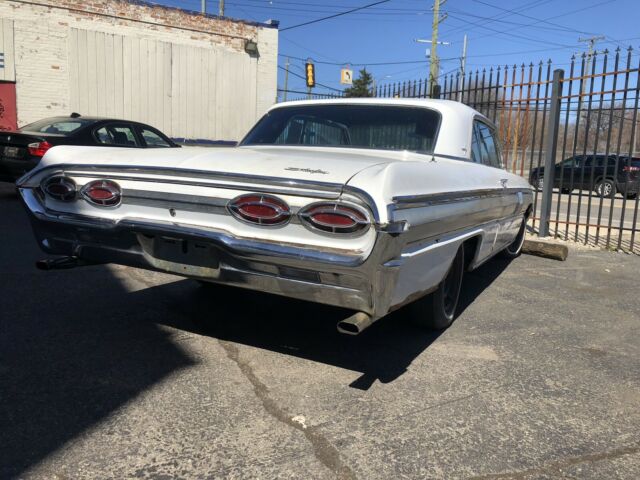 1962 Oldsmobile Starfire Coupe - photo 5