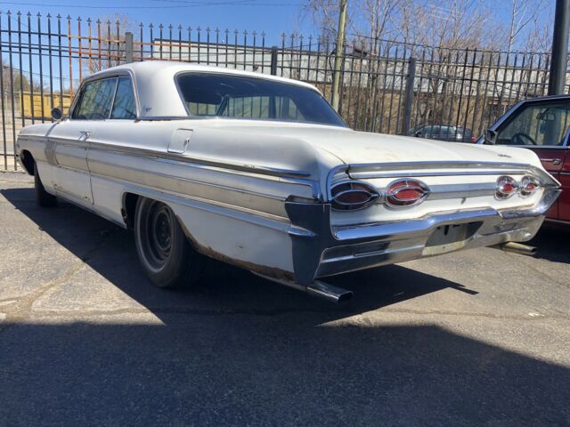 1962 Oldsmobile Starfire Coupe - photo 6