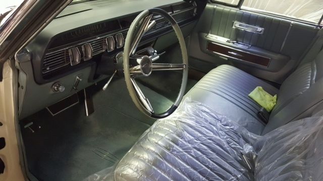 1965 Lincoln Continental - photo 10