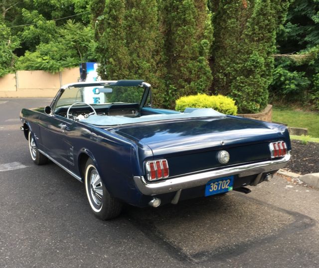 1966 Ford Mustang - photo 2