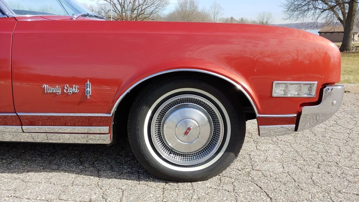 1966 Oldsmobile Ninety-Eight Base - photo 7