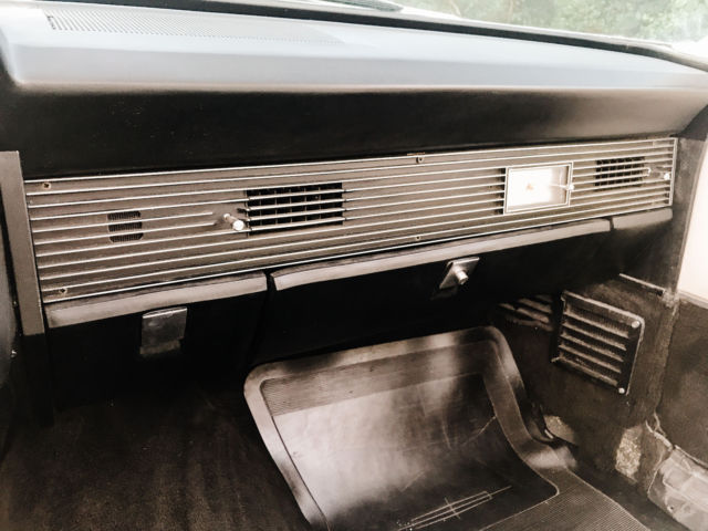 1966 Lincoln Continental - photo 11
