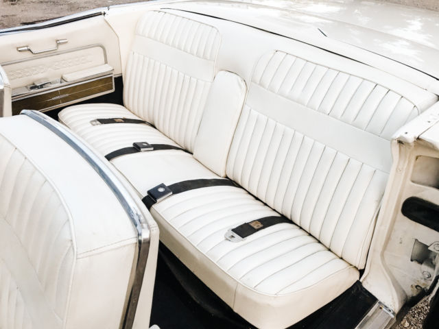 1966 Lincoln Continental - photo 12