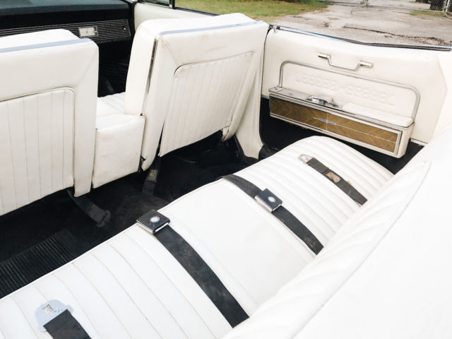 1966 Lincoln Continental - photo 13