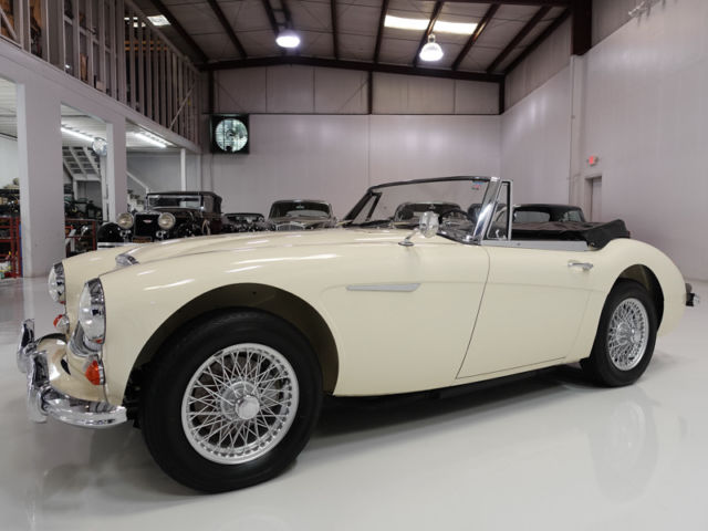 Classic 1967 Austin-Healey 3000 Mark III Phase II Roadster | Numbers matching 1967 Austin Healey 3000 Mark III Phase II Roadster