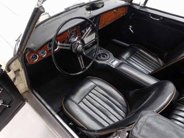 1967 Austin Healey 3000 Mark III Phase II Roadster - photo 6