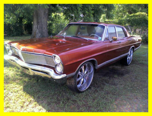 CLASSIC 1967 FORD GALAXIE 500 PROJECT CAR SEDAN WITH 24" RIMS, AMP, AND SPEAKERS 1967 Ford Galaxie 500