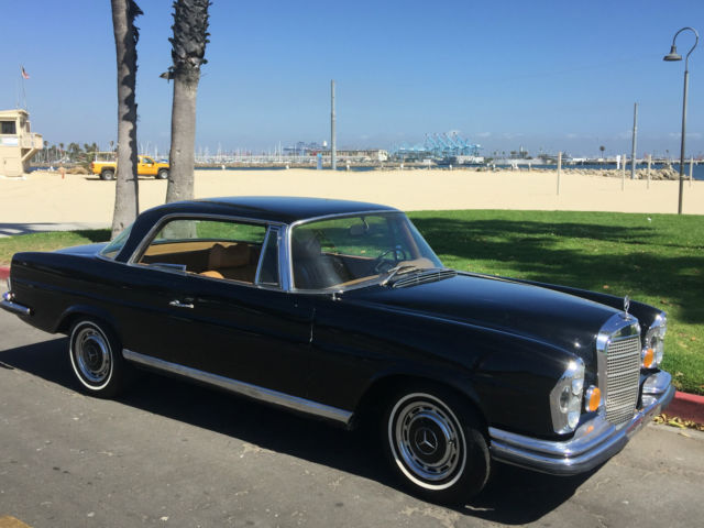 Classic 1969 280SE Coupe, Power Windows, New carpet, Refinished wood, No Reserve 1969 Mercedes-Benz 200-Series bright chrome