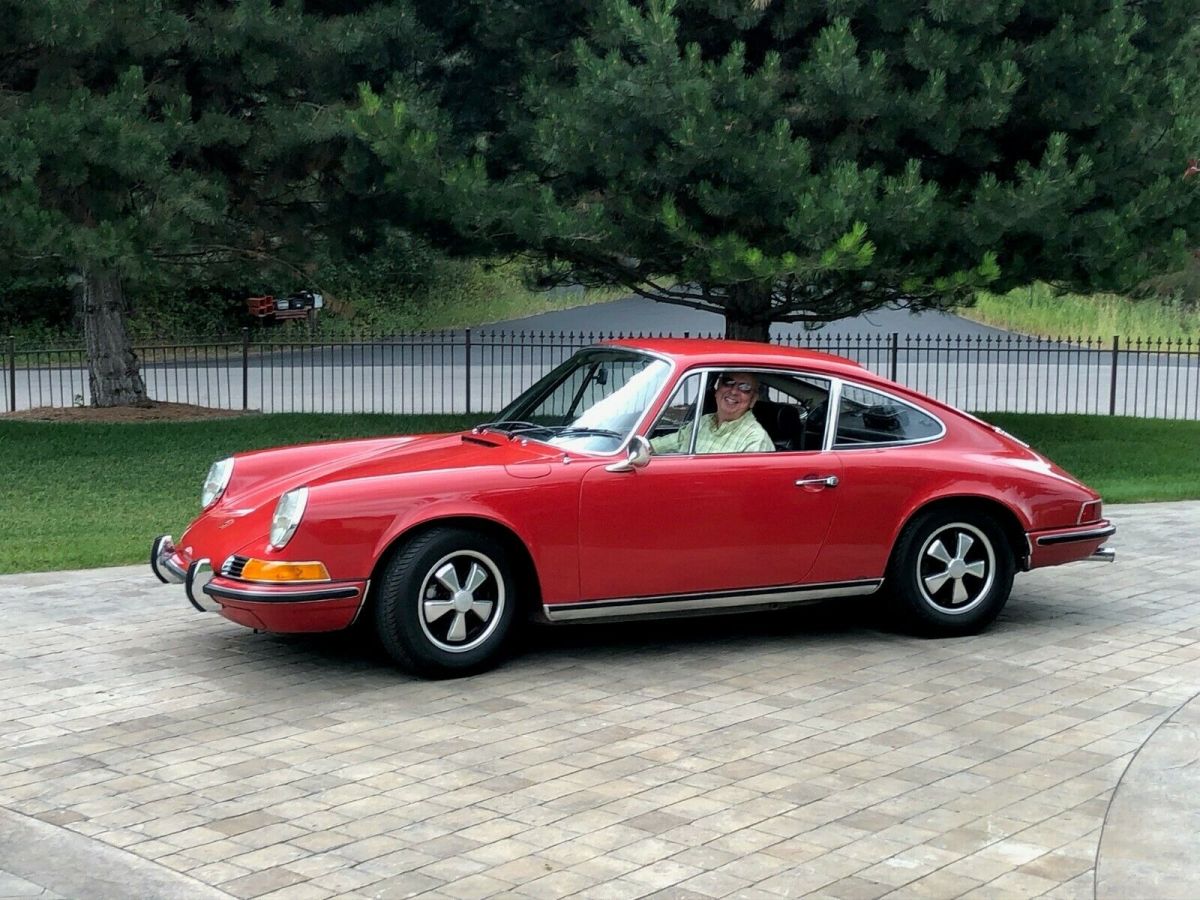 Classic 1970 911E coupe in red, fuel injected, Porsche COA, 74759 original miles 1970 Porsche 911 Coupe