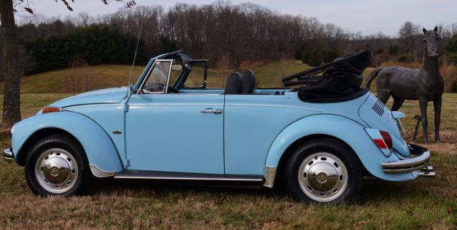 Classic 1971 Volkswagen Super Beetle Karmann Convertible Automatic Stick Shift 1971 Volkswagen Beetle - Classic Super Beetle