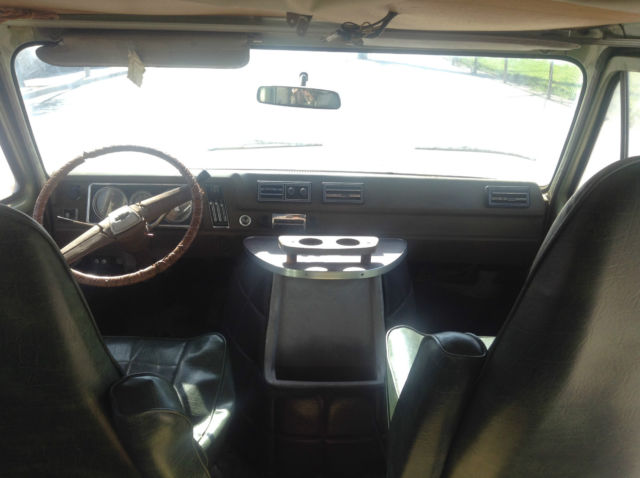 1972 Chevrolet G20 Van - photo 9