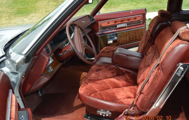 1976 Buick Electra coupe - photo 8