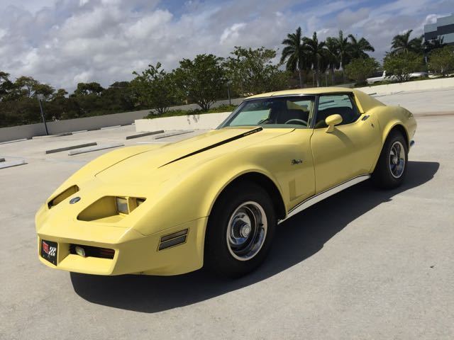 Classic 1976 Corvette Stingray T-Tops Low Miles Garage Kept Showroom Condition! 1976 Chevrolet Corvette Stingray T-Tops