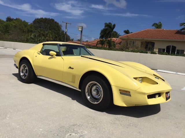1976 Chevrolet Corvette Stingray T-Tops - photo 2