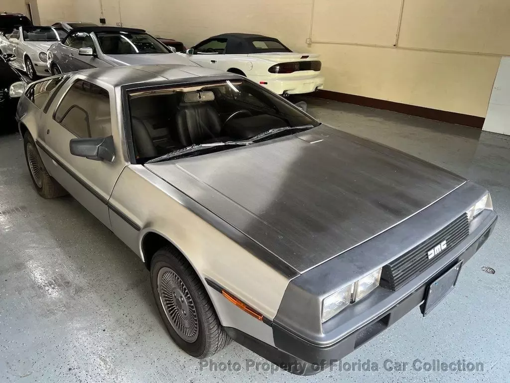 1981 Delorean DMC12 Coupe 5-Speed Manual - photo 2