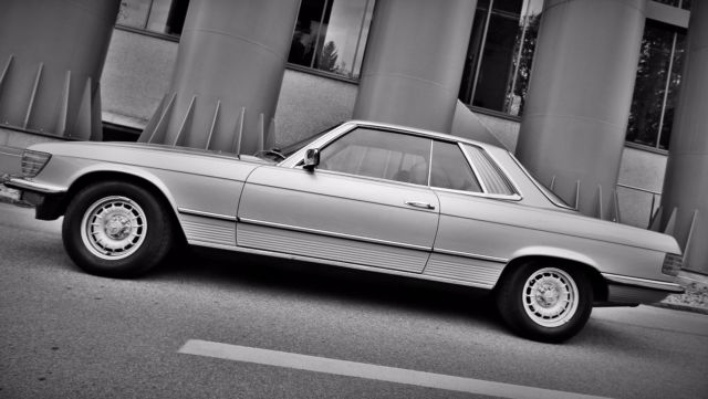 Classic 1981 Mercedes Benz 380slc - low miles 1981 Mercedes-Benz 300-Series