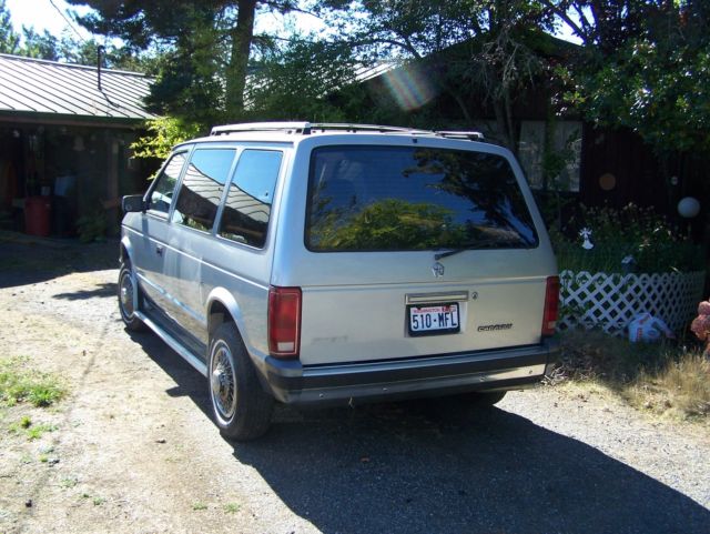 1984 Dodge Caravan - photo 5