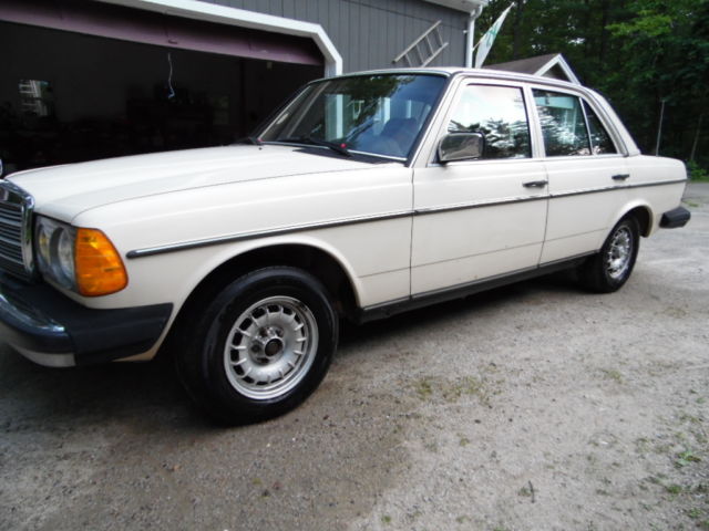 CLASSIC 1984 MERCEDES-BENZ 300D TURBO--CONVERTED FOR VEGETABLE OIL $5,999 OBO 1984 Mercedes-Benz 300-Series Vegetable Oil Conversion