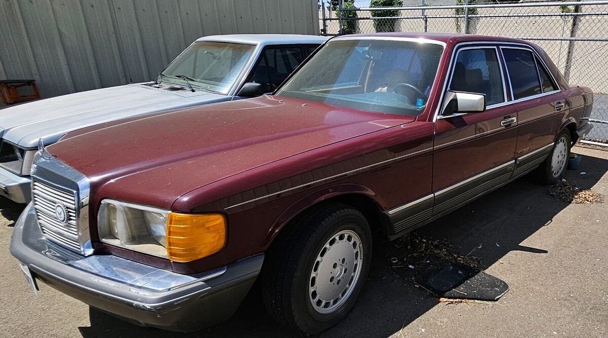 1984 Mercedes-Benz 300-Series - photo 10
