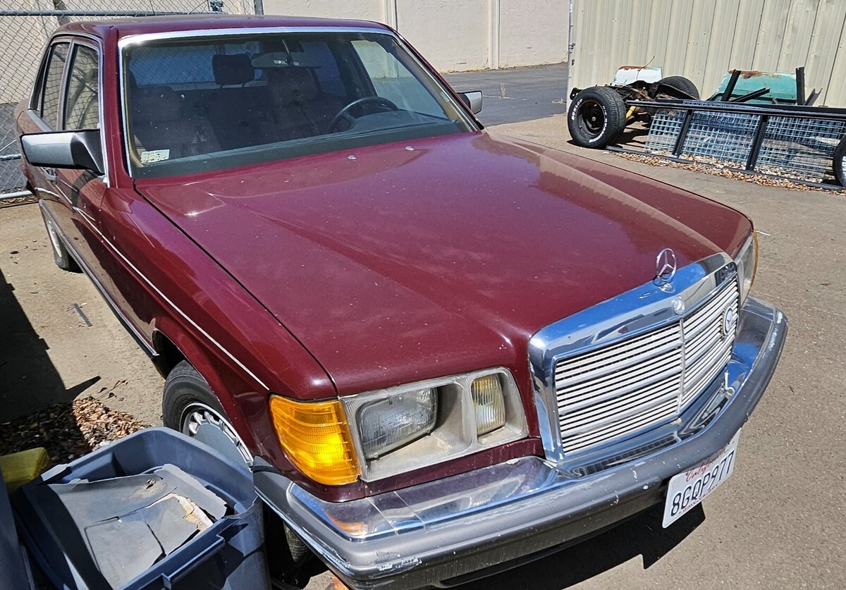 1984 Mercedes-Benz 300-Series - photo 2