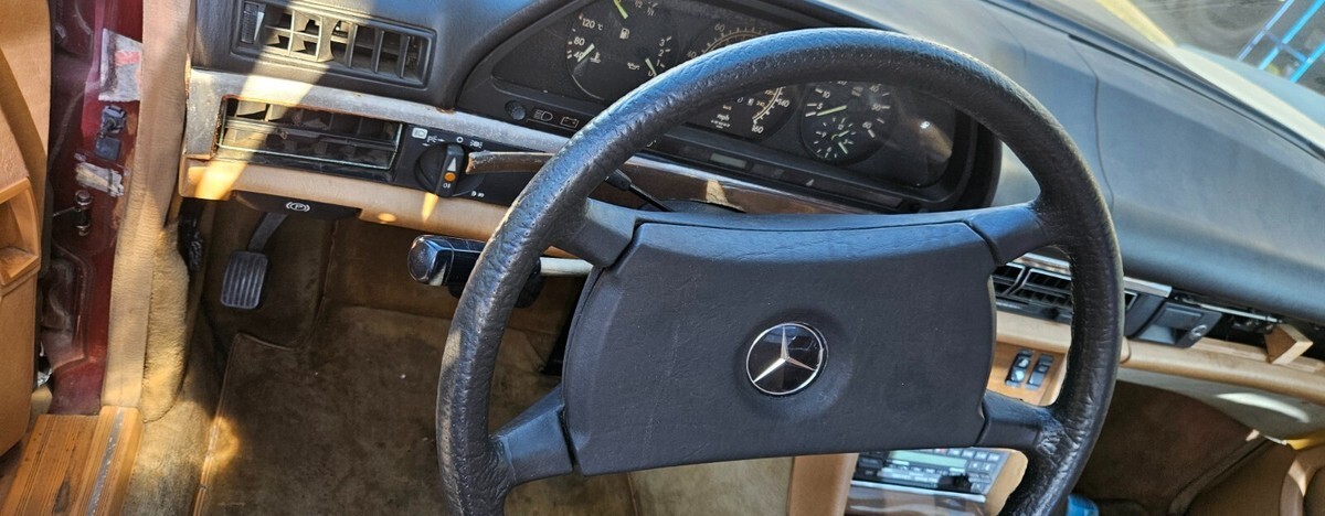 1984 Mercedes-Benz 300-Series - photo 5