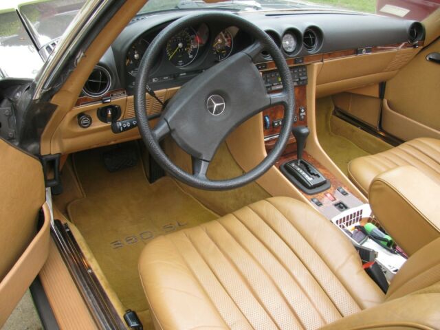 1985 Mercedes-Benz SL-Class - photo 9