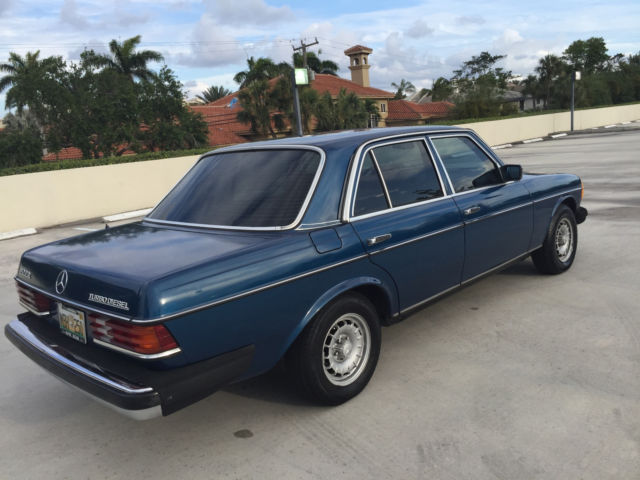 1985 Mercedes-Benz 300-Series W123 - photo 4