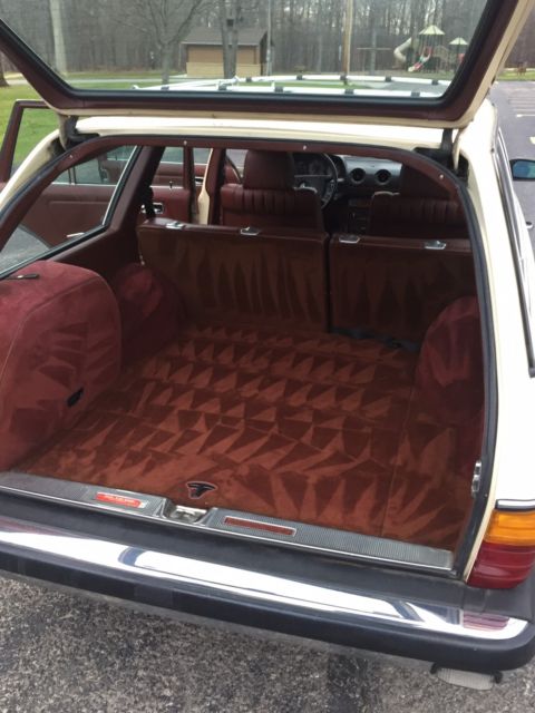 1985 Mercedes-Benz 300-Series - photo 6