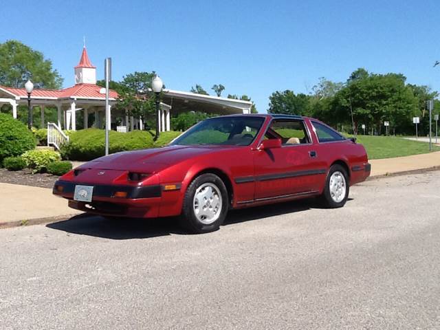 1985 Nissan 300ZX 2+2 Hatchback - photo 2