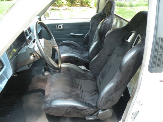 1986 Toyota Hilux - photo 10