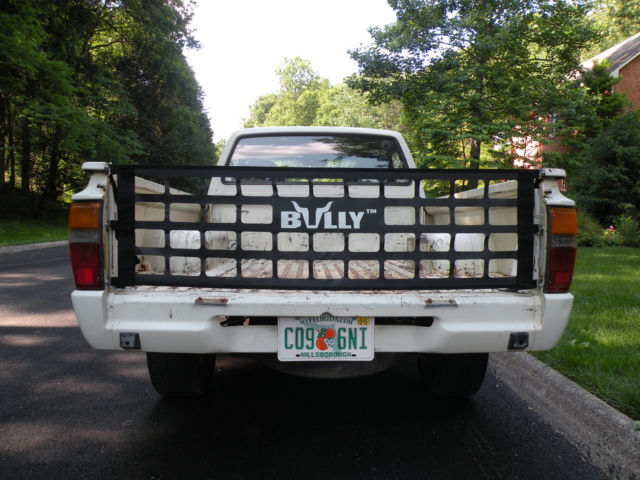 1986 Toyota Hilux - photo 8