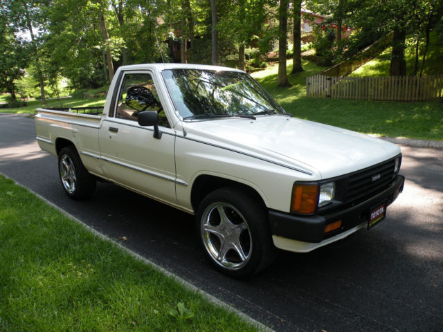 1986 Toyota Hilux - photo 3