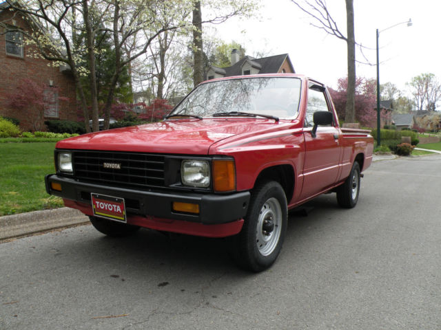 1986 Toyota Hilux - photo 2