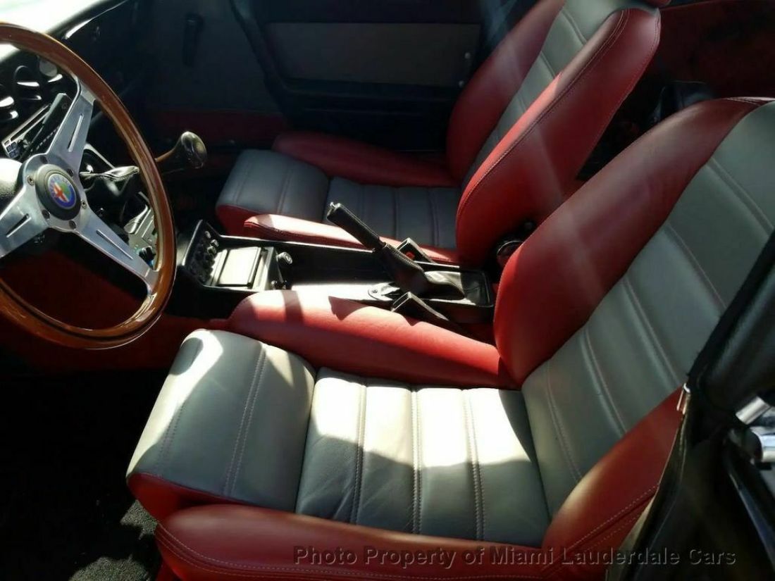 1987 Alfa Romeo Spider Quadrifoglio Convertible - photo 7