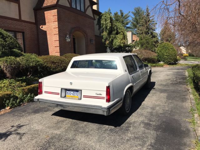 1987 Cadillac DeVille - photo 4